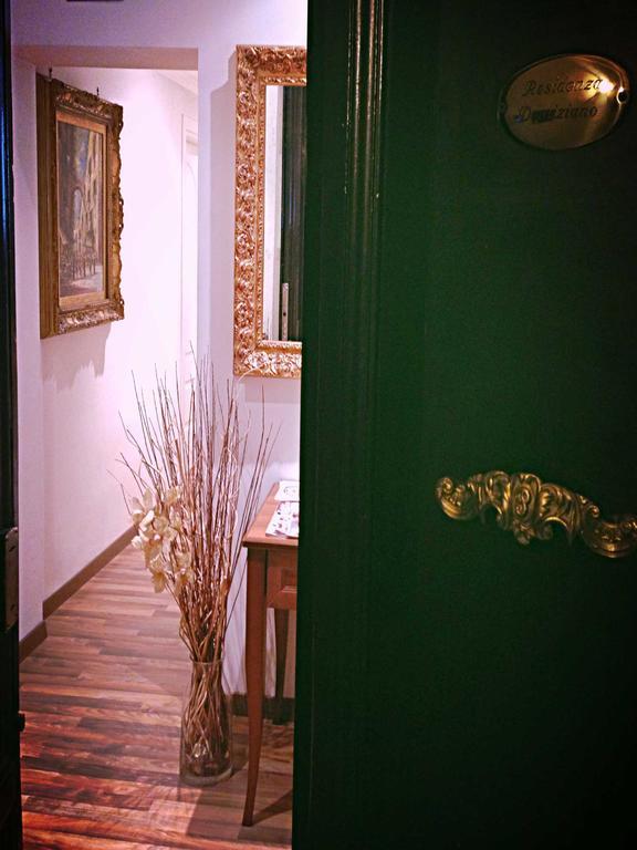 Bed and Breakfast Residenza Domiziano à Rome Extérieur photo
